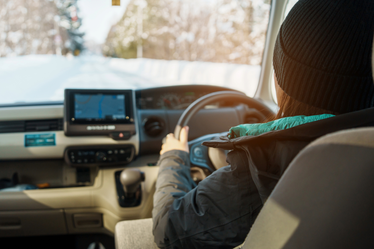 Alquilar un coche en Japón con licencia de conducir de España: requisitos y reglas que hay que cumplir