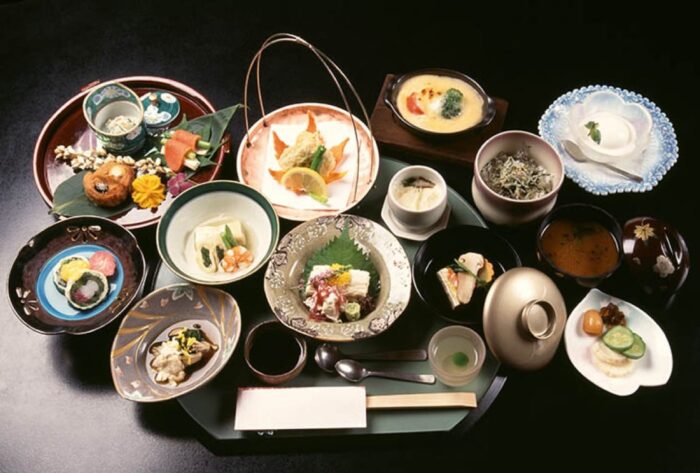 kaiseki en hakone