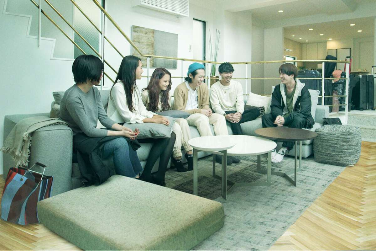 Terrace House: el reality japonés que fue cancelado tras una tragedia